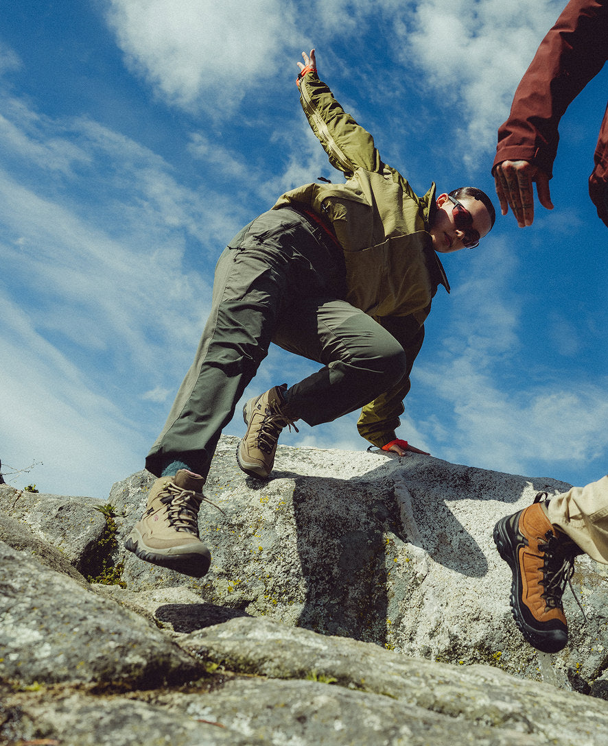 Women's Targhee IV Waterproof Hiking Boot Bison/Beaujolais
