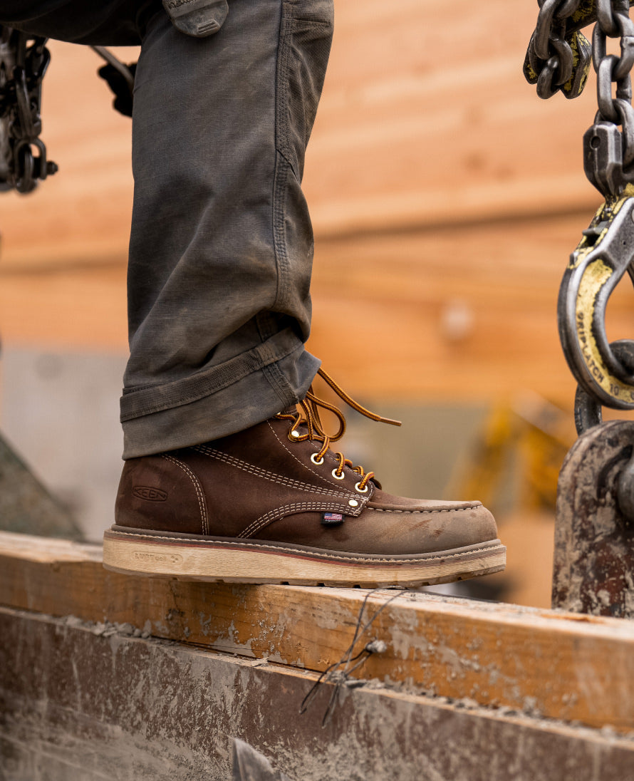 Men's Liberty 6" Waterproof Boot (Carbon Toe) Chestnut/Gum