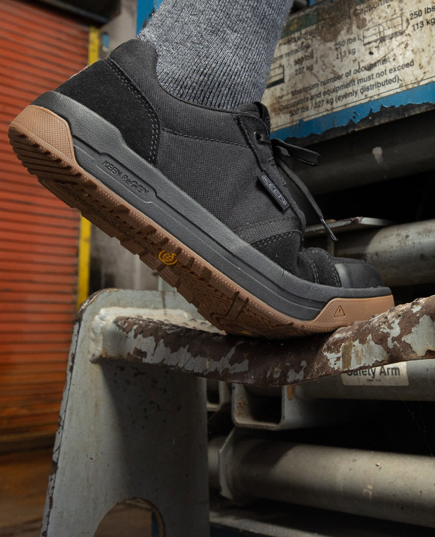 Men's Kenton ESD Work Shoe (Carbon Toe) Black/Gum