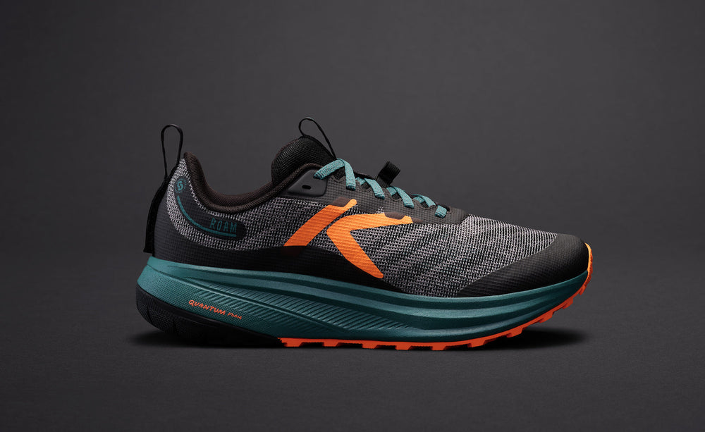 Men's Roam Trail Running Shoe Black/Orange Peel