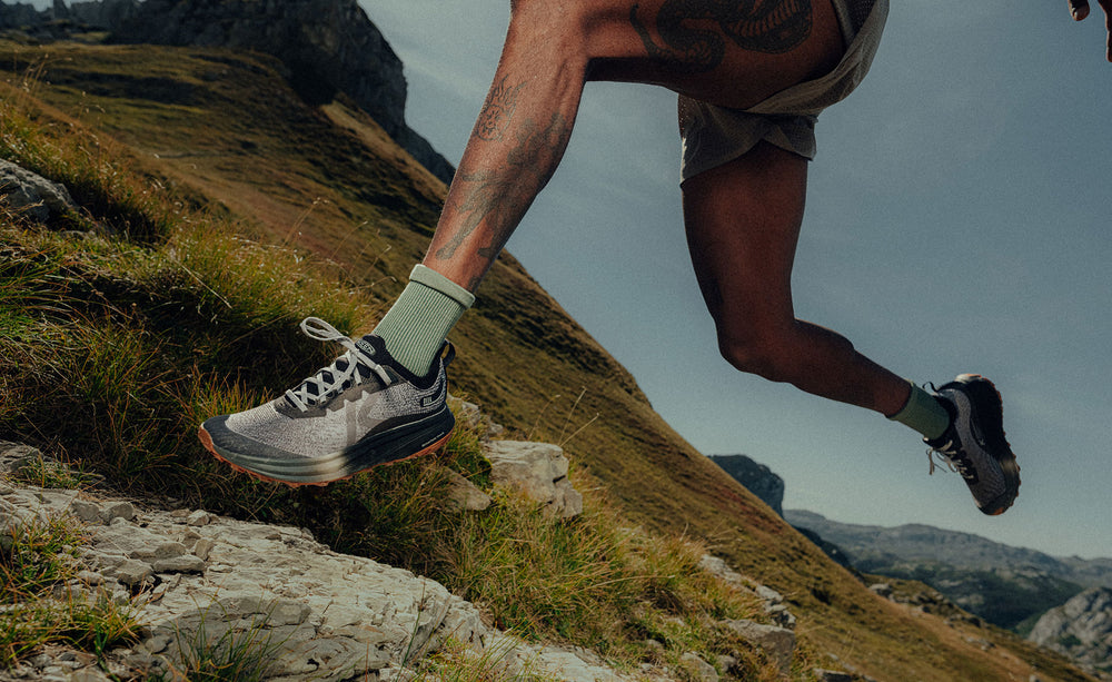 Men's Seek Trail Running Shoe Black/Magnet