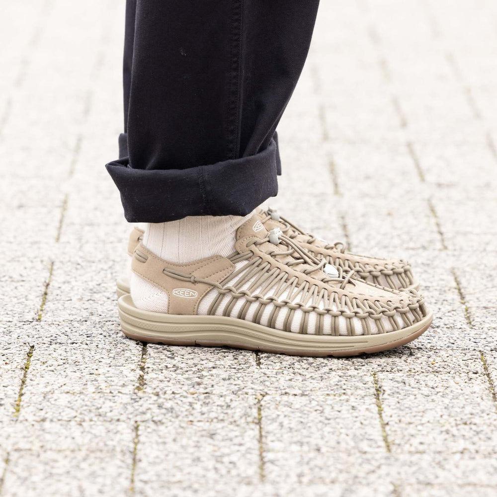 Men's UNEEK Sneaker Timberwolf/Plaza Taupe