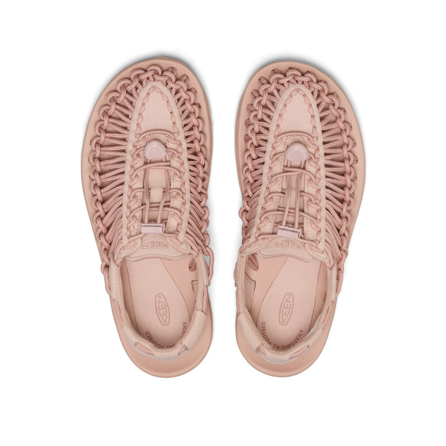 Women's UNEEK Sneaker Cameo Rose/Cameo Rose