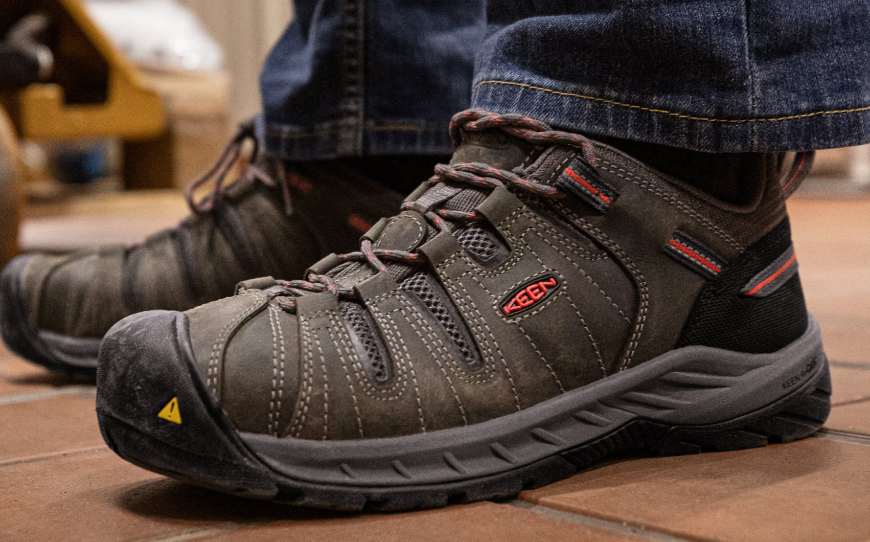 Women's Flint II (Steel Toe) Magnet/Rose