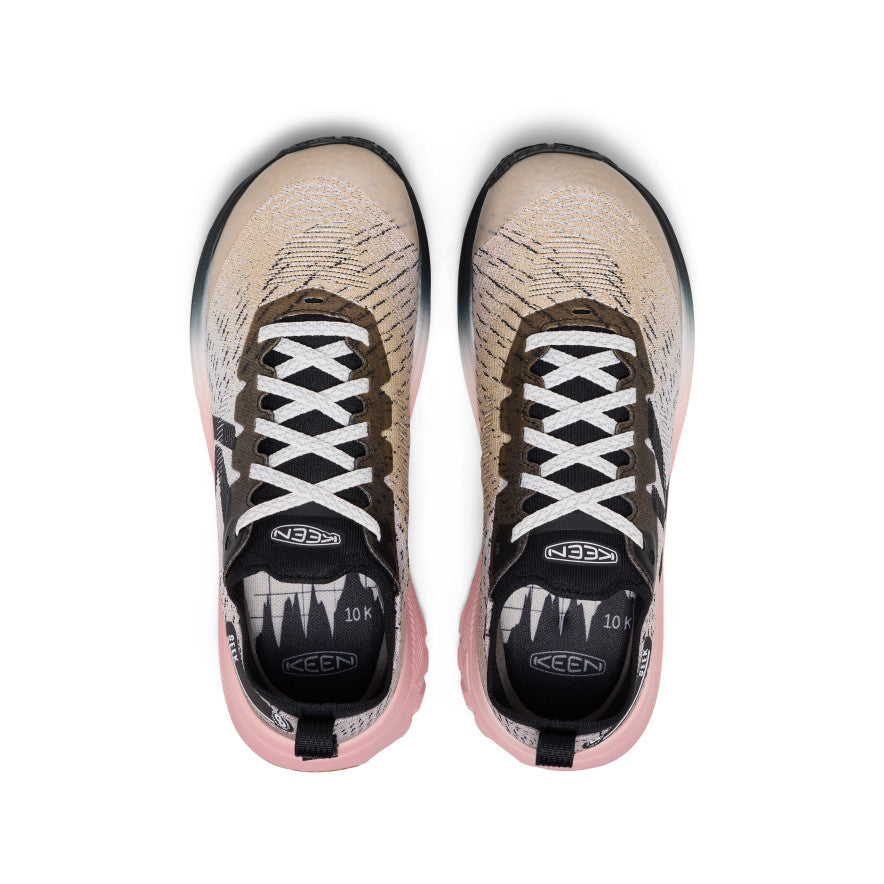 Women's Seek Trail Running Shoe Black/Sunset Sand