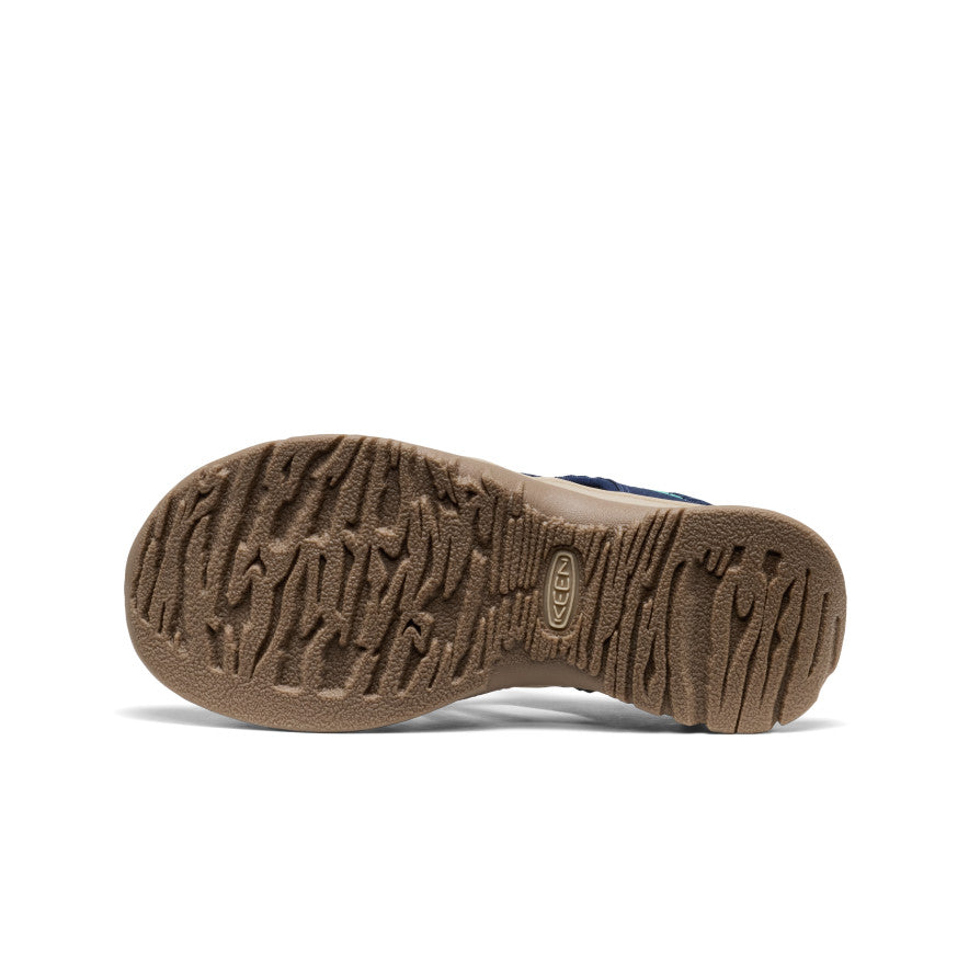 Women's Whisper Destination Pack