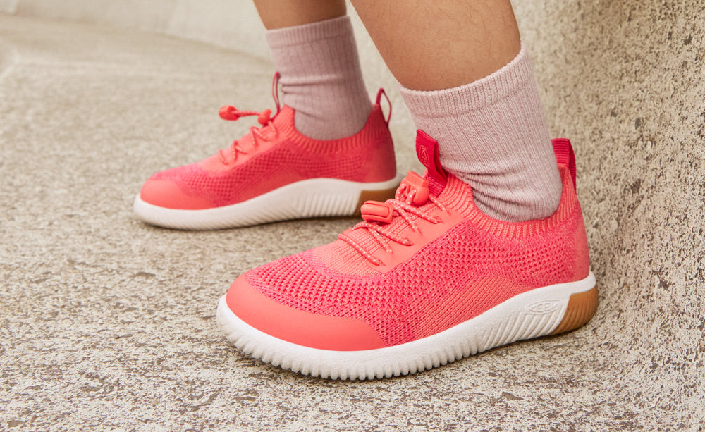 Big Kids' KNX Knit Sneaker Dubarry/Star White